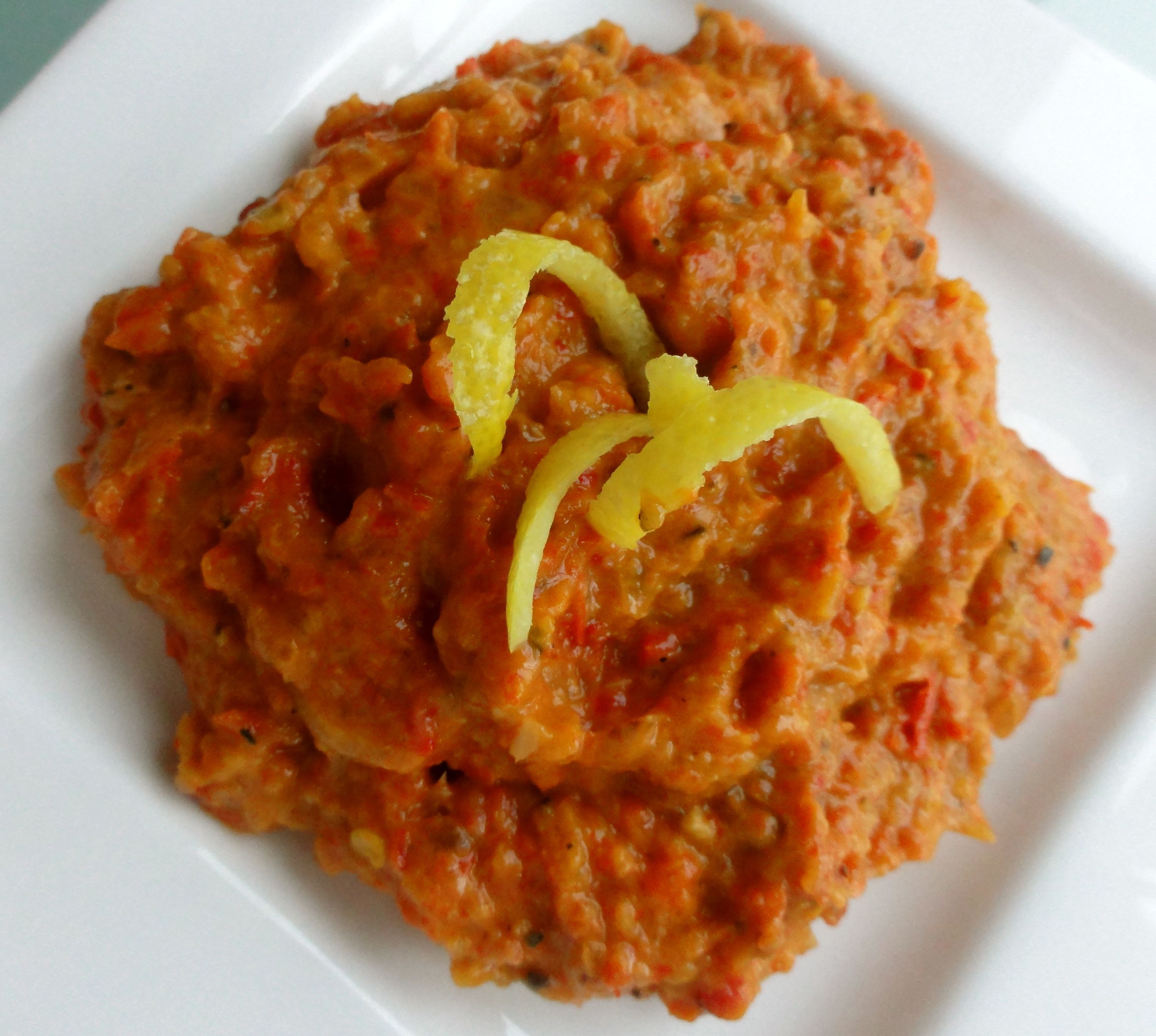 Roasted Red Pepper Tapenade with Roasted Onions & Garlic