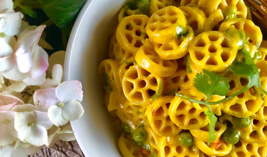 Vegan Mac and Cheese (Indian Spiced, Protein Packed!)