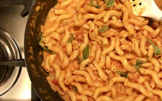 15 Minute Vegan Vodka Sauce