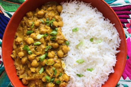 Creamy Chickpea Masala (Maharashtrian Chole) Vegan