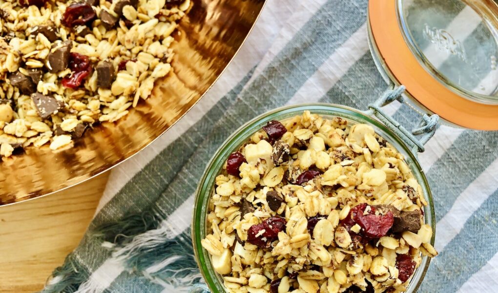 Saffron Cashew Granola