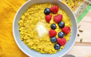 Indian-Inspired Superfood Oatmeal