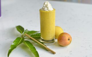 5 Ingredient Mango Shake (Vegan)