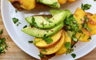 Sweet n’ Spicy Peach Avocado Bruschetta feat. Filippo Berio