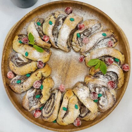 Chocolate & Cranberry Holiday Wreath!